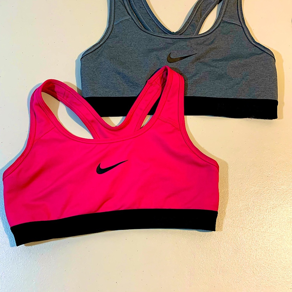 T W O  Nike sports bras for $15 & if you just want one $8